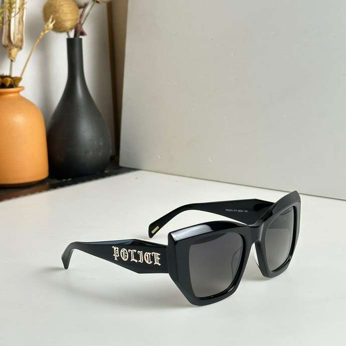 Picture of Chrome Hearts Sunglasses _SKUfw54045298fw